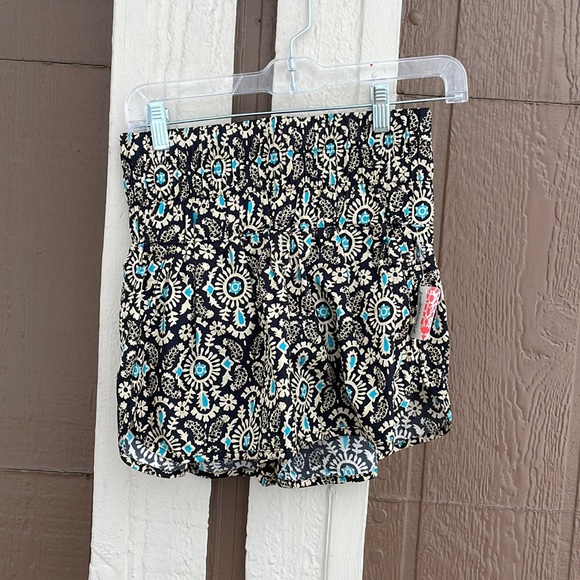 Free People NWT Shorts - Picture 3 of 5